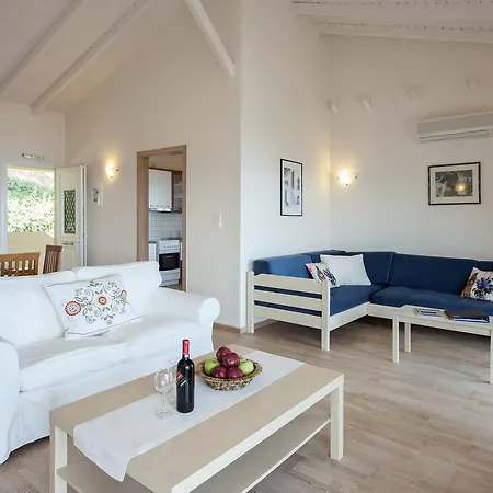 Villa Vigla House In Corfu *